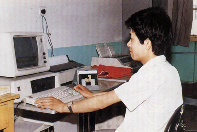 BMPC-XT計算機。建廠后始終把技術改造作為工作重點來抓。1980-1988年中，每年都安排了重點技術改造項目。